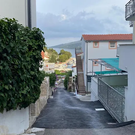 By The Sea Marina, Trogir - 23667 דירה *